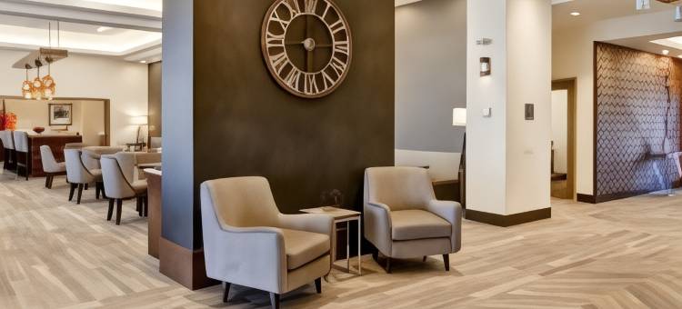 大草原城希尔顿欢朋套房酒店(Hampton Inn & Suites by Hilton-Grande Prairie, Alberta)图片