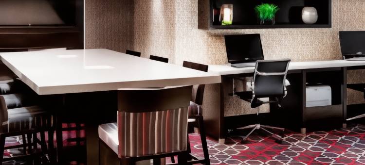 米西索加梅德维尔福朋喜来登酒店(Four Points by Sheraton Mississauga Meadowvale)图片