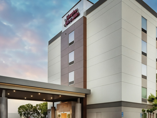 希尔顿欢朋酒店及套房-欧文橙县机场