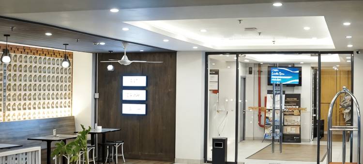 安格里克花园-Front One精品酒店(Front One Boutique Hotel Taman Anggrek)图片