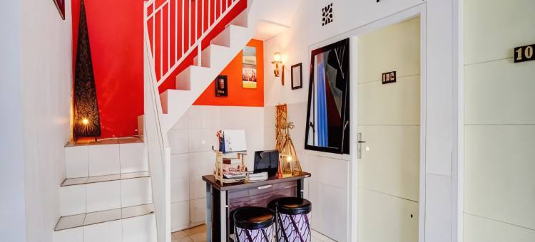 超级OYO 90349 Edotel Tebe Shariah(Super OYO 90349 Edotel Tebe Syariah)图片