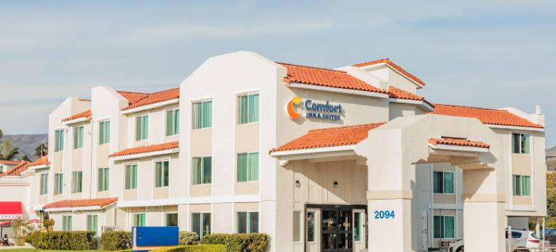 本图拉海滩舒适套房酒店(Comfort Inn & Suites Ventura Beach)图片