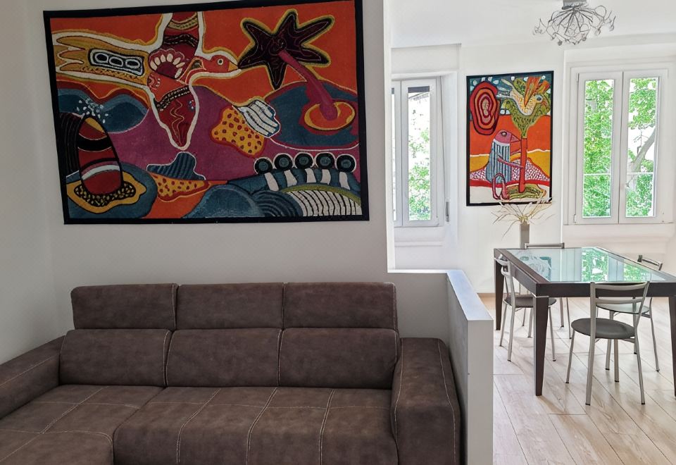 Your Lovely Home Porta Venezia -7 guests Hotel Overview