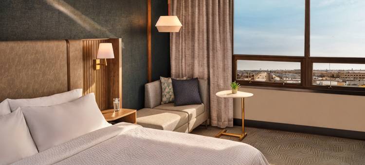 IHG旗下的科默斯城丹佛机场假日酒店及套房(Holiday Inn & Suites COMMERCE CITY - DENVER AIRPORT by IHG)图片