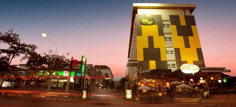 彩虹云宵酒店(Baiyoke Ciao Hotel)图片