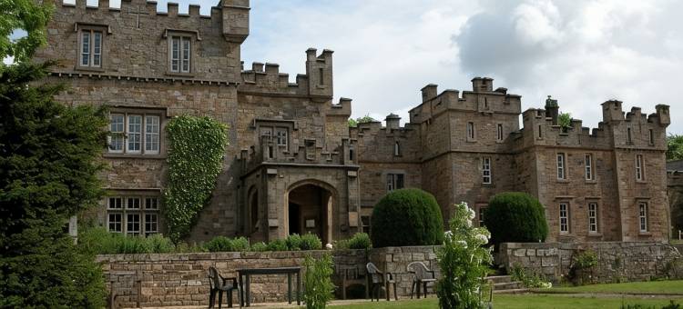 奥特本城堡乡村别墅酒店(Otterburn Castle)图片