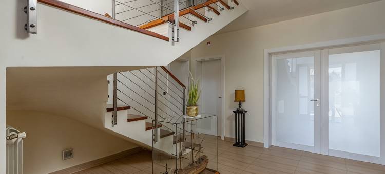 特拉马吉卡豪华公寓或带私人停车场、露台和海景的房间(Terra Magica Deluxe Apartment or Room with Private Parking, Terrace and Sea View)图片