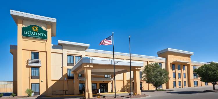 萨莱纳拉昆塔温德姆套房酒店(La Quinta Inn & Suites by Wyndham Salina)图片