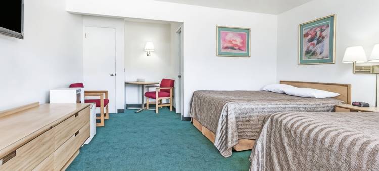 Travelodge by Wyndham la Grande图片