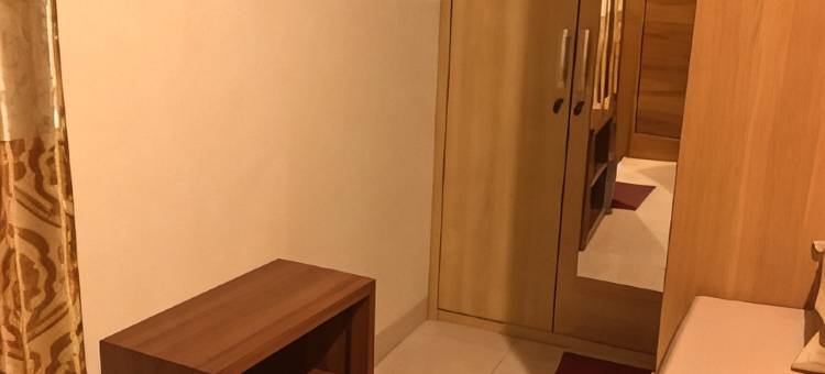 卡根日惹家庭旅馆马里奥博罗米特拉红门酒店(Kangen Yogya Homestay Malioboro Mitra RedDoorz)图片