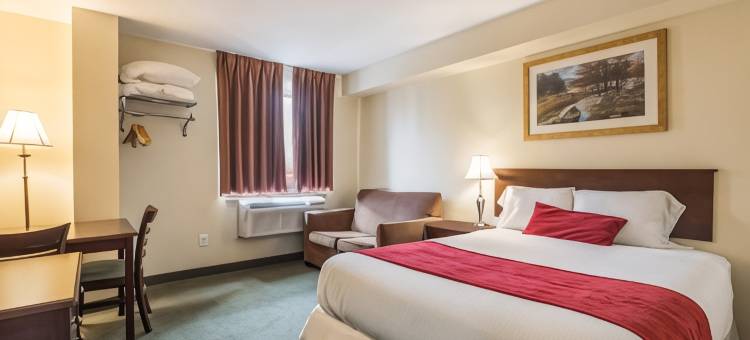 奥里利亚骑士酒店(Knights Inn Orillia)图片