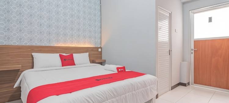 红多兹酒店-近加鲁特广场(RedDoorz Near Alun-Alun Garut)图片