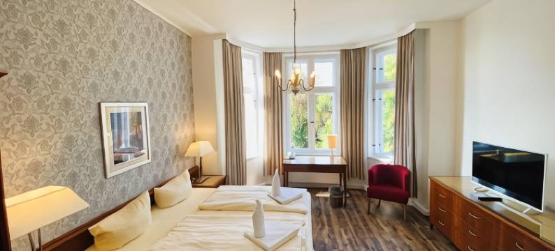 凯瑟霍夫豪华酒店(Hotel Kaiserhof Deluxe)图片