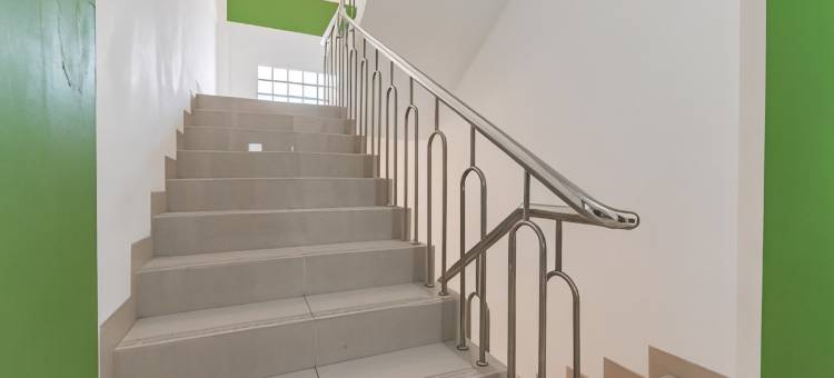 茂物苏里亚肯查纳红多兹酒店(RedDoorz @ Suryakencana Bogor)图片