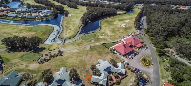 新南威尔士萨拉曼德湾地平线高尔夫度假村 105 号公寓式客房酒店(Condo 105 @ Horizons Golf Resort - Salamander Bay Nsw)图片