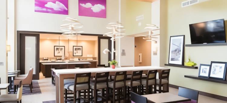 费耶特维尔欢朋套房酒店(Hampton Inn & Suites Fayetteville)图片