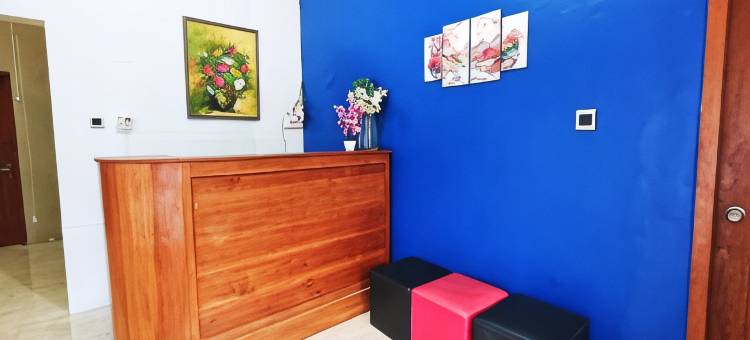 红门子清真酒店靠近UNTAG Banyuwangi 2(RedDoorz Syariah Near Universitas 17 Agustus Banyuwangi)图片