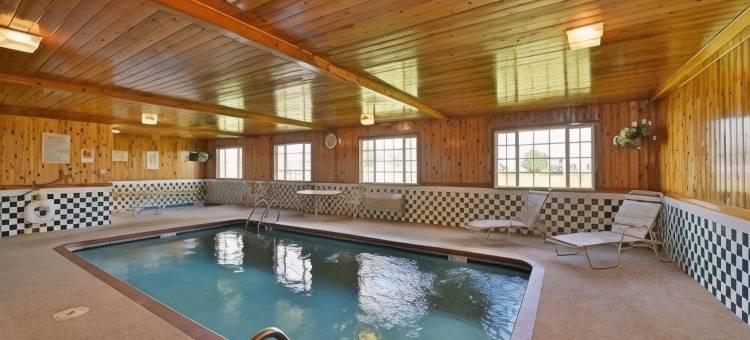 格林内尔凯艺套房酒店 - 近大学(Quality Inn & Suites Grinnell Near University)图片