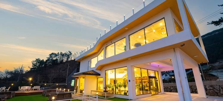 Geoje Island Eon Pool Villa Pension图片