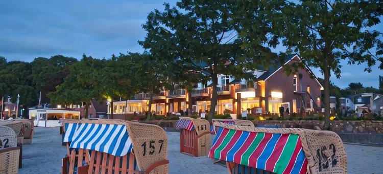 海肯多夫波罗的海海滨桑拿酒店(Belvilla)(Heikendorf Ostseebad Strandhotel mit Sauna by Belvilla)图片