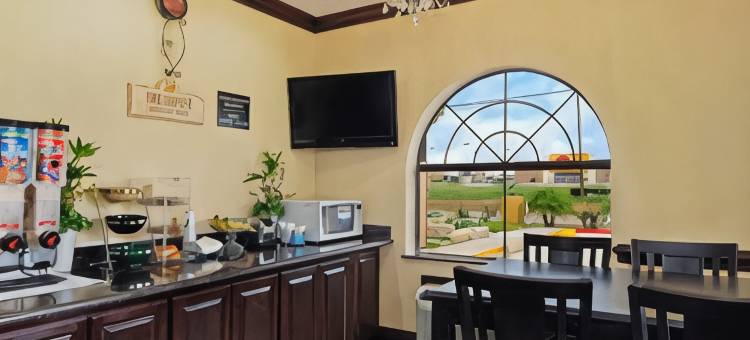 休斯顿霍比机场南速8酒店(Super 8 by Wyndham Houston Hobby Airport South)图片