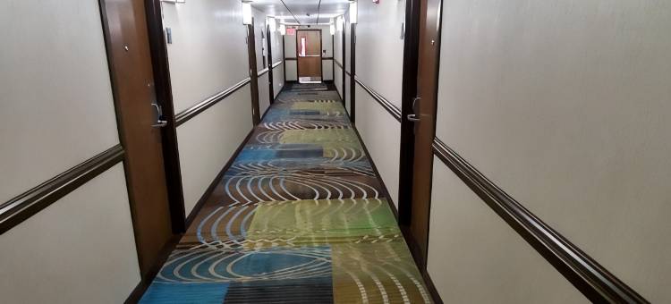 亚迪纳贝斯特韦斯特酒店(Best Western Adena Inn)图片