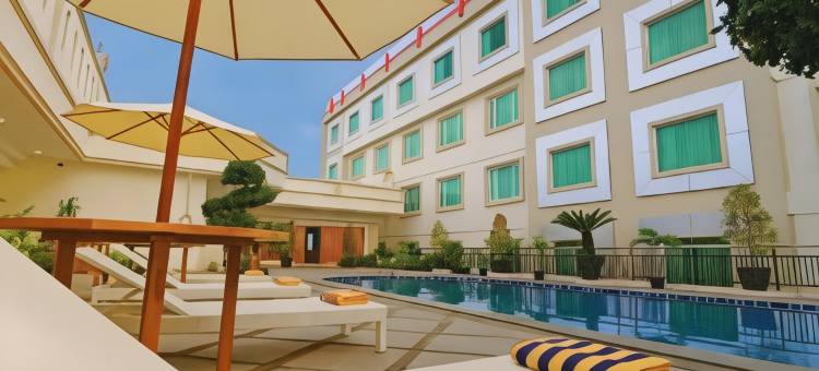 巴东洛基广场酒店(Rocky Plaza Hotel Padang)图片