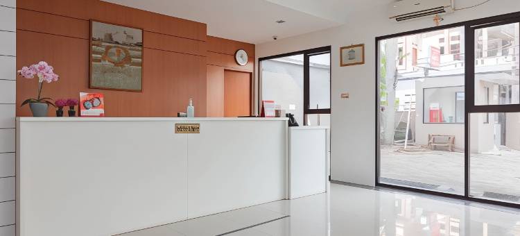 RedDoorz Plus at Hotel Sofia Pangandaran图片