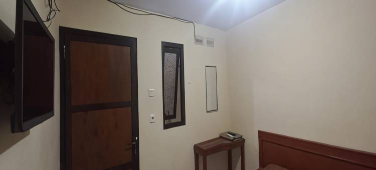 O 94911 伊斯兰安格雷克旅馆(Hotel O 94911 Syariah Anggrek Guest Hous)图片