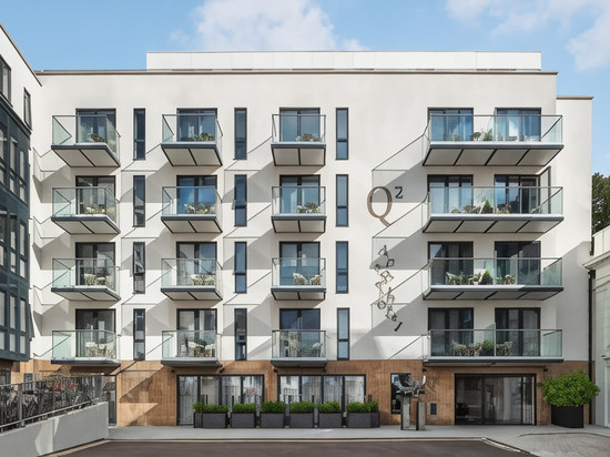 超级城市公寓之广场