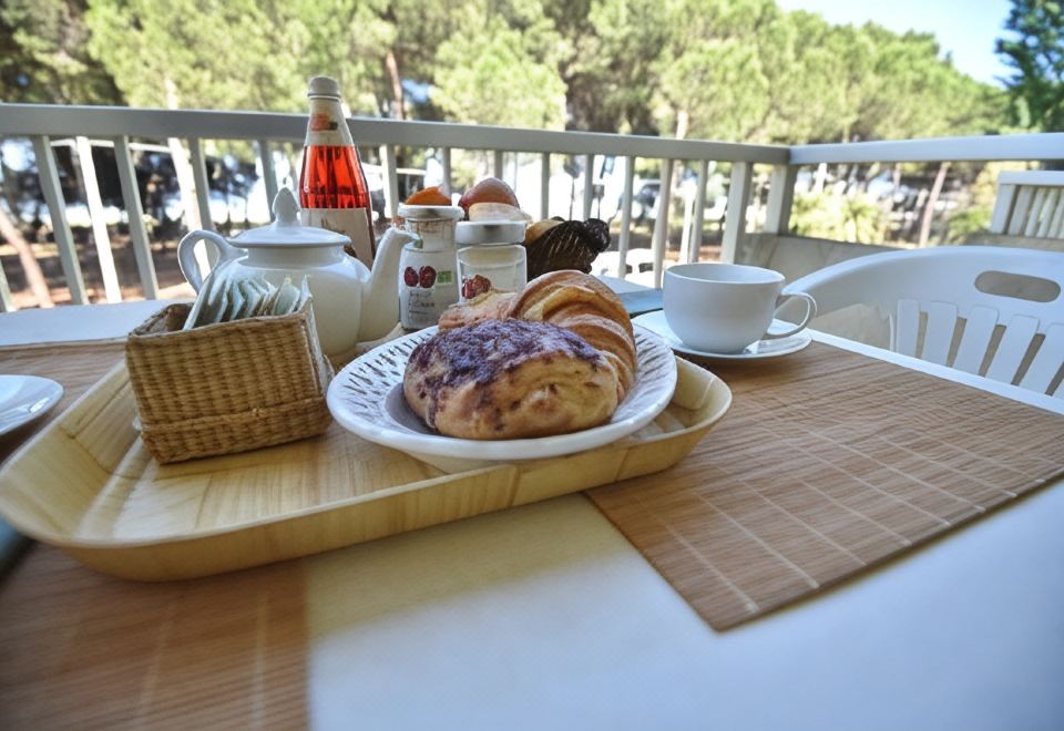 Pinetina Beach Hotel Overview