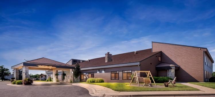 Heartland Inn & Suites, SureStay Collection by Best Western图片