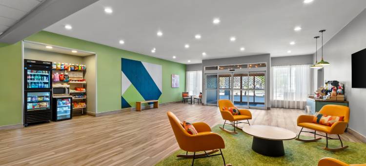 凯富旅馆及套房酒店(Spark by Hilton Selma)图片