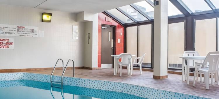 瀑布伊康旅馆(Econo Lodge by the Falls)图片