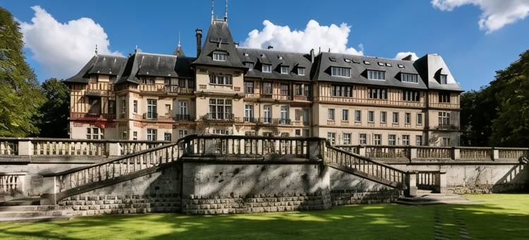 蒙维拉尔杰城堡酒店(Château Jeanne & The Forest)图片