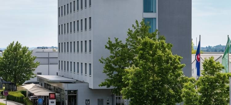 宜必思腓特烈斯港机场会展中心酒店(Ibis Friedrichshafen Airport Messe)图片