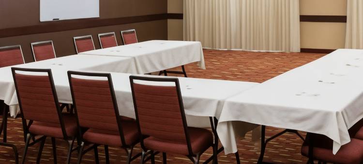 威奇托东万豪万怡酒店(Courtyard Wichita East)图片