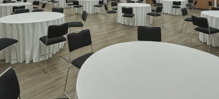 雷诺萨万豪城市快捷酒店酒店(City Express by Marriott Reynosa Aeropuerto)图片