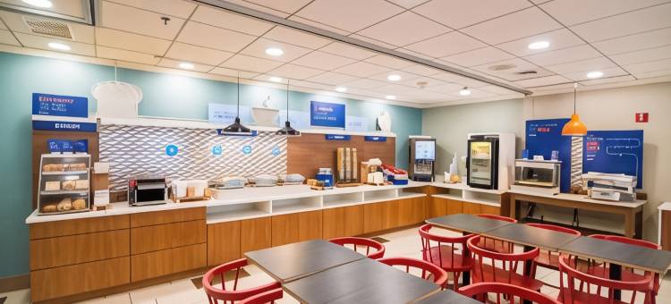 Holiday Inn Express 兰霍恩，牛津谷(Holiday Inn Express Philadelphia NE - Langhorne)图片