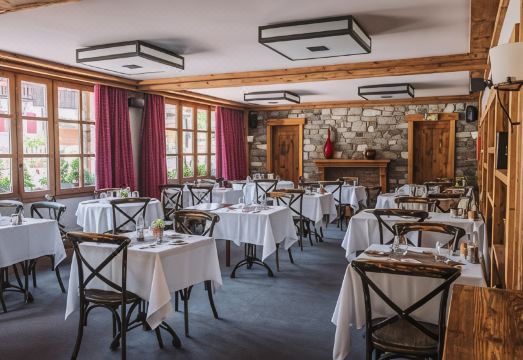 La Maison Hôtel les Peupliers Hotel Overview