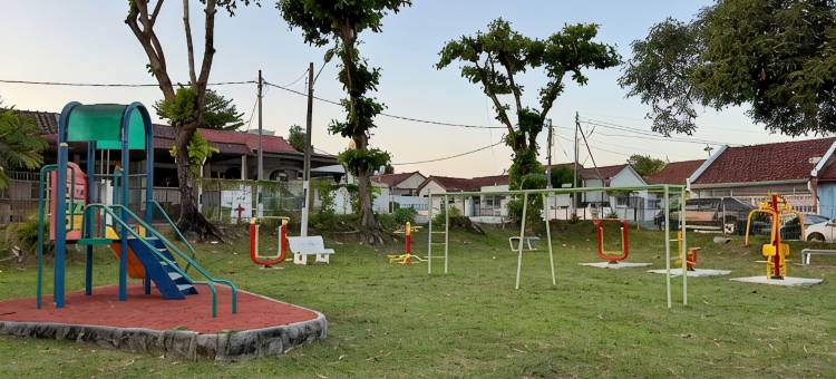 Spacious 2 Storey Homestay Tanjung Bungah 25pax by 3C / Evergreen Corner Tanjung Bungah图片