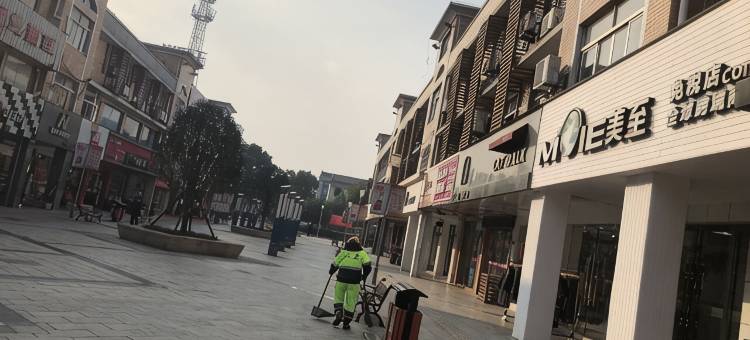 江阴月亮湾时尚宾馆图片