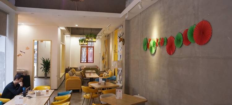 红博城大师园艺术酒店图片