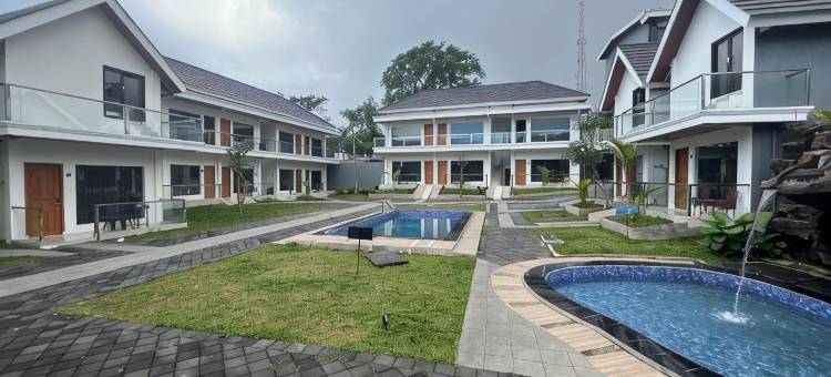 大维贾亚酒店和萨兰甘别墅(Grand Wijaya Hotel and Villa Sarangan)图片