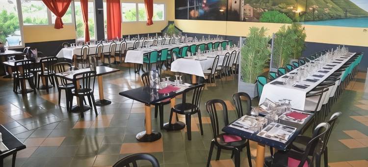 Cit'Hotel餐厅保龄球米洛(Cit'Hotel Restaurant du Bowling de Millau)图片