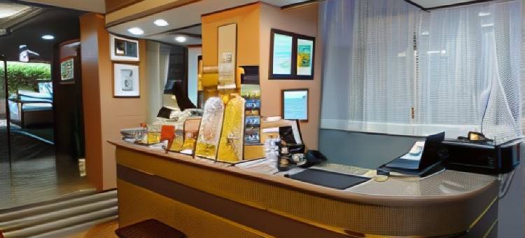 长崎商务皇家酒店(Royal Hotel)图片