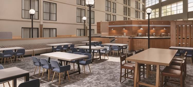 厄巴纳香槟会议中心温德姆花园酒店(Wyndham Garden Conference Center Champaign/Urbana)图片