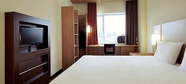 宜必思奥伯纳酒店(Ibis Aubenas)图片