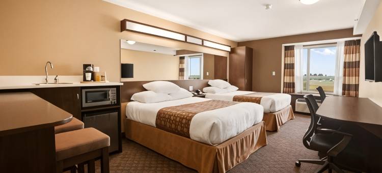 布莱克法尔德-雷德迪尔北麦客达套房酒店(Microtel Inn & Suites by Wyndham Blackfalds Red Deer North)图片