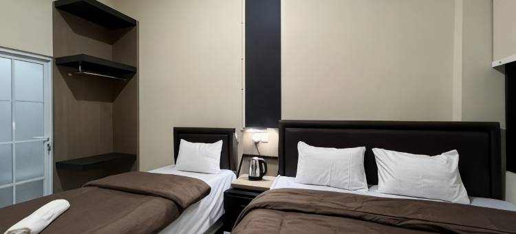 三宝垄布伦酒店红门合作(Brenn Hotel Semarang Mitra Reddoorz)图片